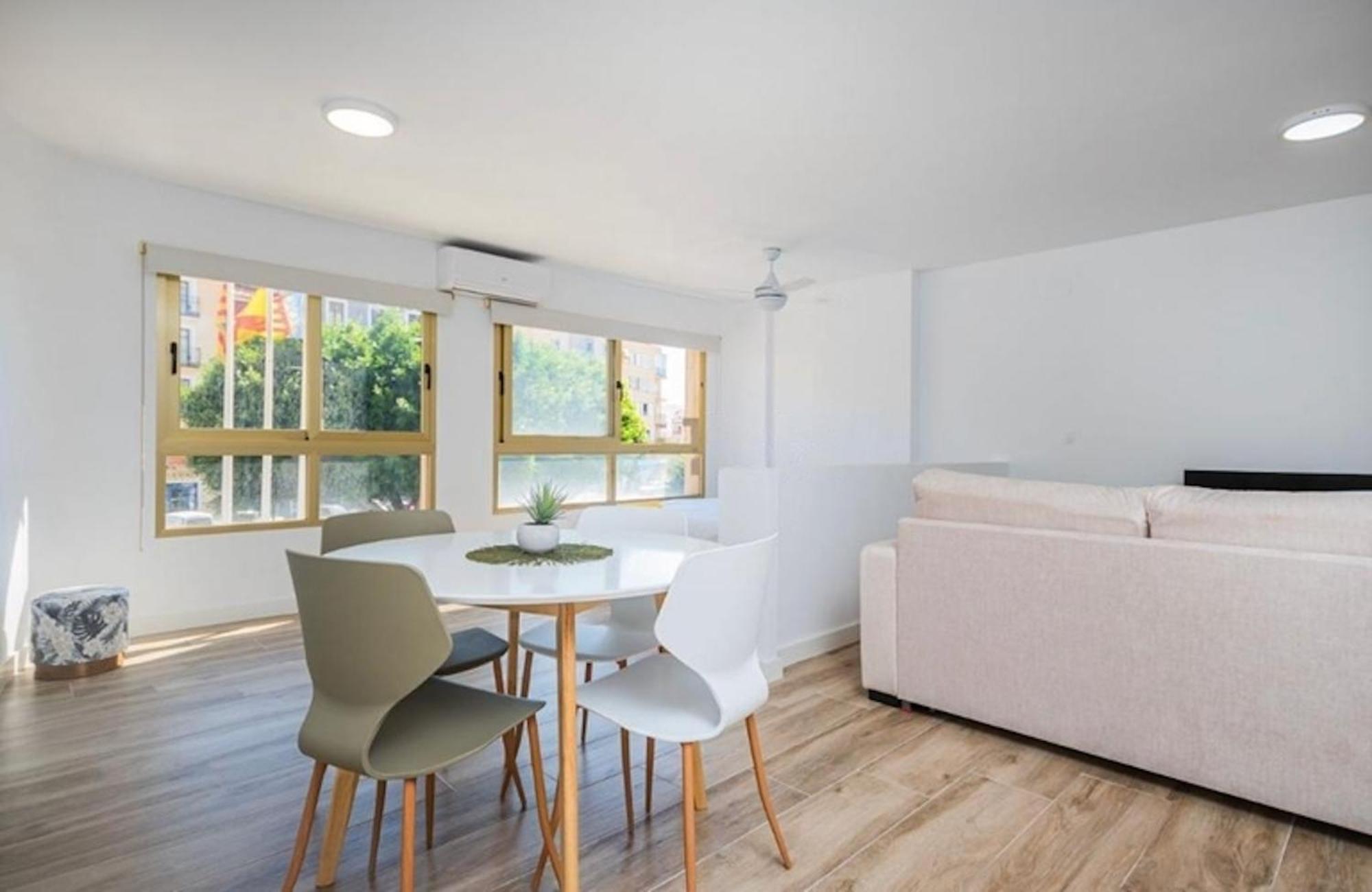 Vive La Vila Cozy Apartment By The Beach Villajoyosa Esterno foto